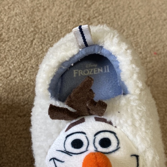 Olaf Slippers - Picture 4 of 4
